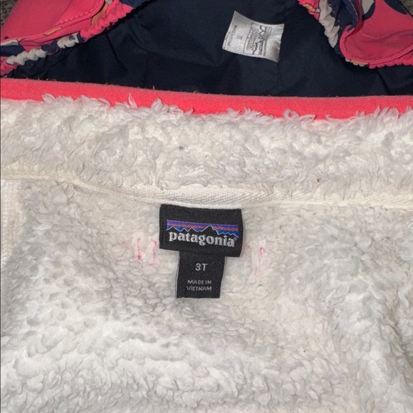 Patagonia puffin 3 in 1 water and wind proof winter jacket - Picture 4 of 5